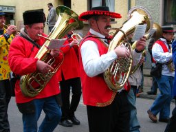 Umzug in Könen 2004